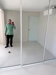 SlidingDoors