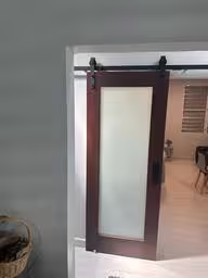 SlidingDoors